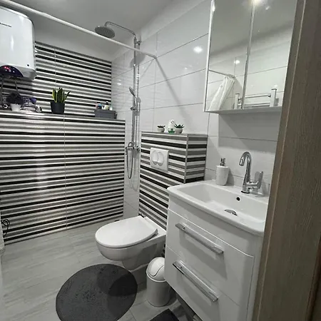Apex Luxury Apartman アパート トロギール