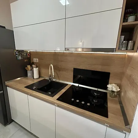 Apex Luxury Apartman *