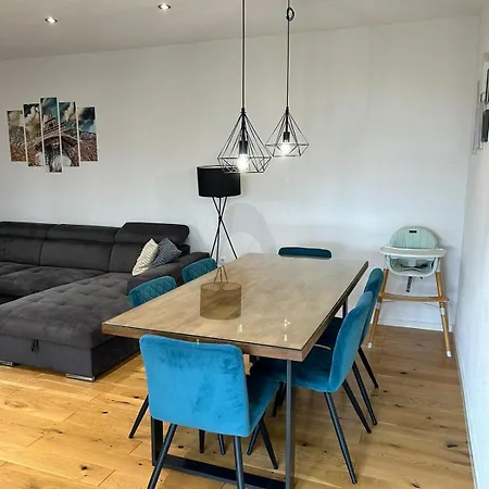 Apex Luxury Apartman アパート トロギール